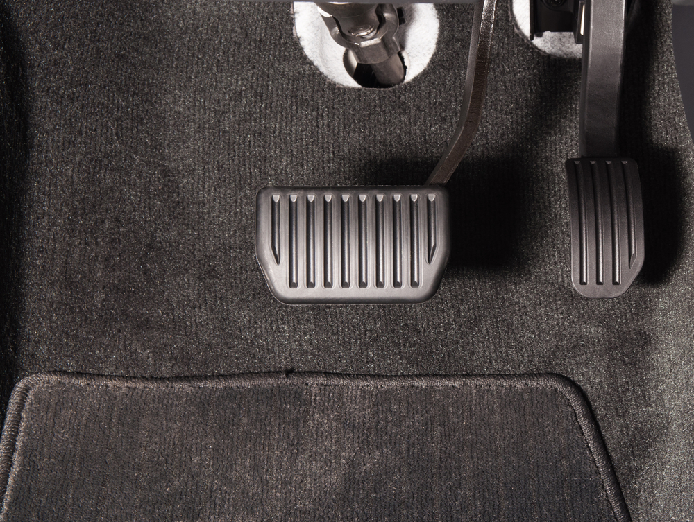 Tips for Removing Salt Stains from Your Vehicle's Carpet and Mats